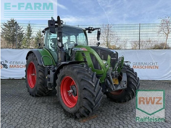 Traktor FENDT 724 Vario