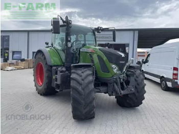 Traktor FENDT 724 Vario
