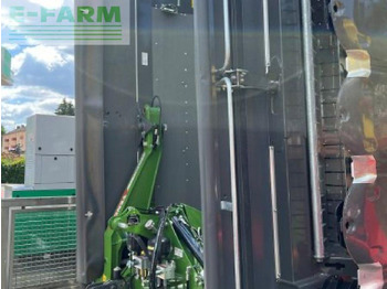 Mesin pemotong padang rumput FENDT