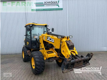 Ekskavator mini JCB tm 180 agri: gambar 2