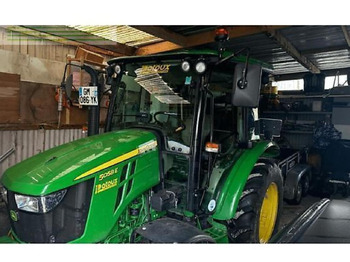 Traktor JOHN DEERE 5058E