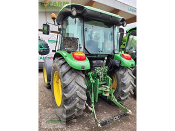 Traktor John Deere 5075 e: gambar 3 Traktor John Deere 5075 e: gambar 3