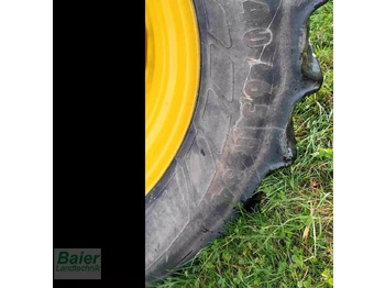 Traktor John Deere 5090r: gambar 3