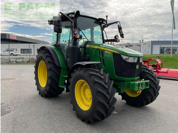 Traktor John Deere 5095M: gambar 4