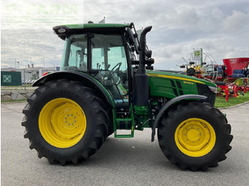 Traktor John Deere 5095M: gambar 5
