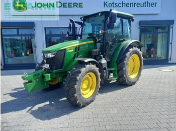 Traktor JOHN DEERE 5100M