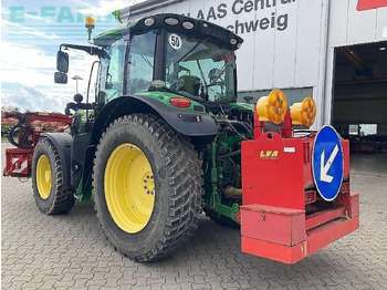 Traktor John Deere 6110r kommunal: gambar 5