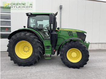 Traktor John Deere 6215r: gambar 3