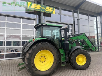 Traktor John Deere 6215r: gambar 3