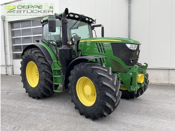 Traktor John Deere 6215r: gambar 4