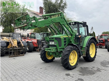 Traktor JOHN DEERE 6230