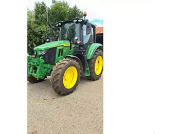 Traktor JOHN DEERE