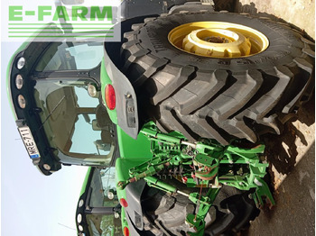 Traktor John Deere 8310R: gambar 3