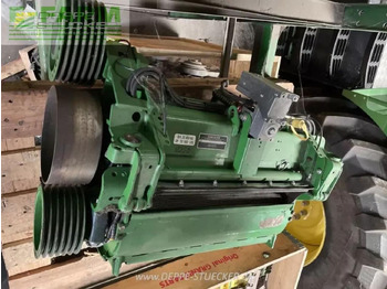 Pemanen hijauan John Deere 8500i: gambar 2 Pemanen hijauan John Deere 8500i: gambar 2