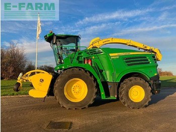Pemanen hijauan JOHN DEERE 8600