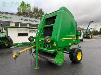 Baler persegi JOHN DEERE