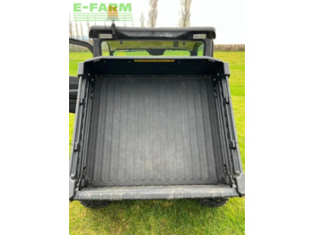 Traktor John Deere 865m: gambar 5