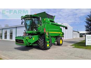 Pemanen gabungan JOHN DEERE T660