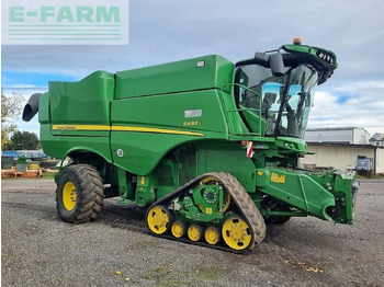 Pemanen gabungan JOHN DEERE S685