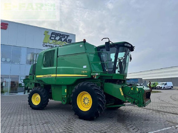 Pemanen gabungan JOHN DEERE T670
