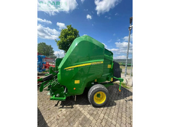 Baler persegi JOHN DEERE