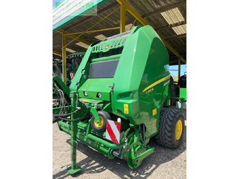 Baler persegi JOHN DEERE