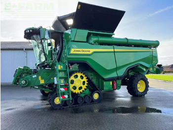 Pemanen gabungan JOHN DEERE X9 Series