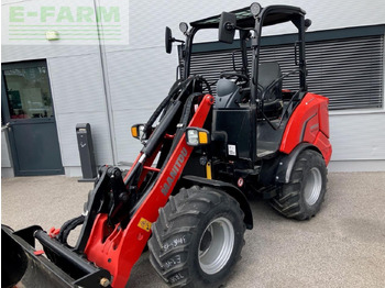 Ekskavator mini MANITOU