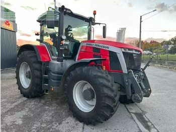 Traktor Massey Ferguson 8s.225 d7: gambar 5 Traktor Massey Ferguson 8s.225 d7: gambar 5