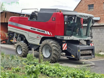 Pemanen gabungan MASSEY FERGUSON