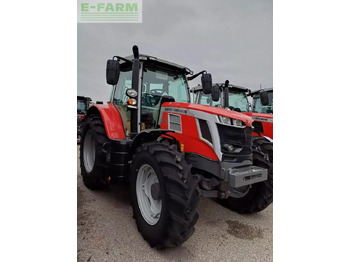 Traktor MASSEY FERGUSON 100 series