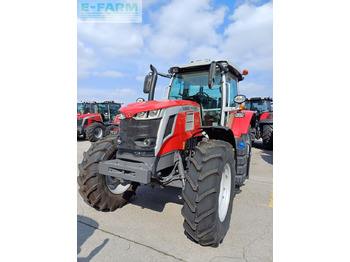 Traktor MASSEY FERGUSON 100 series