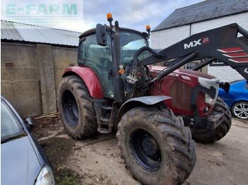 Traktor McCORMICK