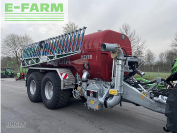Kapal tanker bubur MEYER-LOHNE
