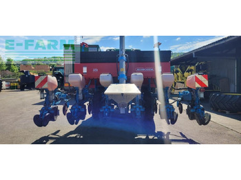 Penabur presisi MONOSEM