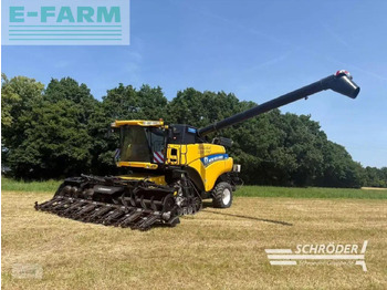 Pemanen gabungan NEW HOLLAND