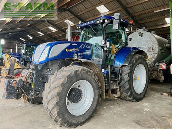 Traktor NEW HOLLAND T7.270