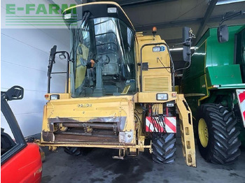Pemanen gabungan NEW HOLLAND TX65