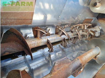 Peralatan ternak Storti greyhound 20 m3 horizontaal zelfrijder: gambar 2 Peralatan ternak Storti greyhound 20 m3 horizontaal zelfrijder: gambar 2