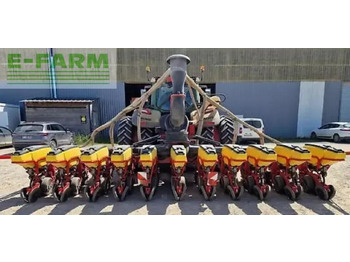 Penabur presisi VÄDERSTAD