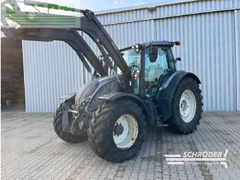 Traktor VALTRA N154