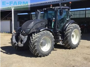 Traktor VALTRA T194