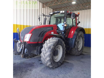 Traktor VALTRA T163