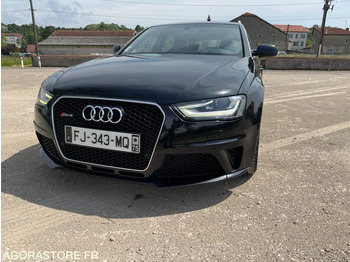 Mobil AUDI