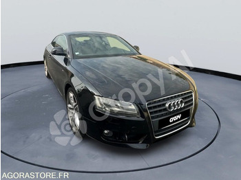 Mobil AUDI
