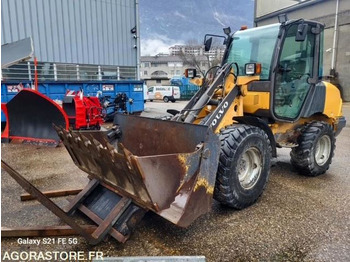 Loader konstruksi VOLVO L25B