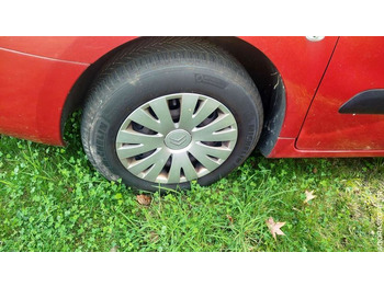 Van kecil CITROËN BERLINGO - 132745km - 2011: gambar 3 Van kecil CITROËN BERLINGO - 132745km - 2011: gambar 3