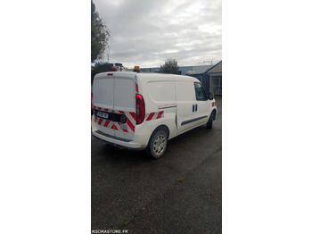 Van kecil FIAT DOBLO - 2017 - 110593KM - EN986HM: gambar 3