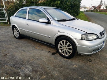 Mobil OPEL