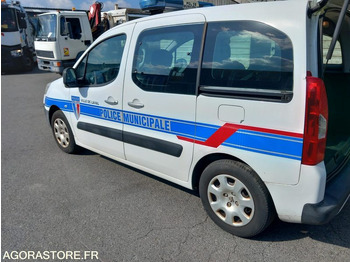 Van kecil PEUGEOT Partner